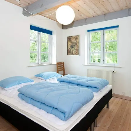 Luxury Retreat With Hot Tub - By Traum