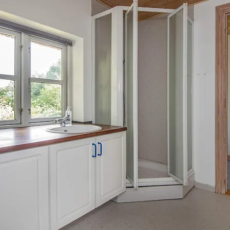 Luxury Retreat With Hot Tub - By Traum Дом отдыха *