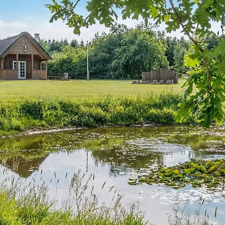 Luxury Retreat With Hot Tub - By Traum Дом отдыха