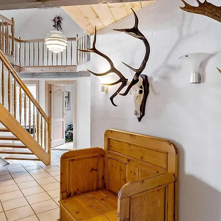 Luxury Retreat With Hot Tub - By Traum Дом отдыха Грам