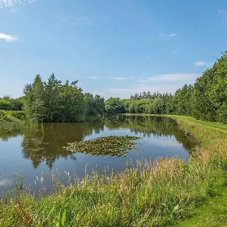 Luxury Retreat With Hot Tub - By Traum