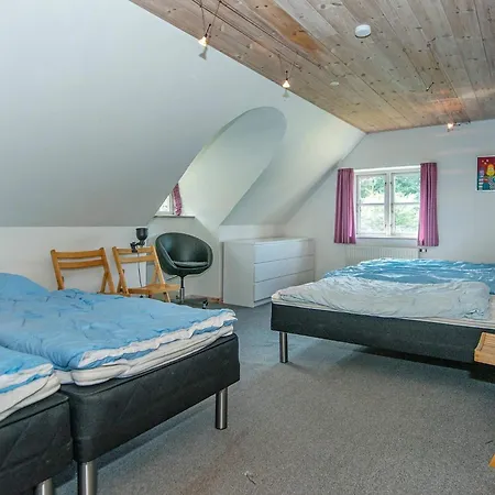 Luxury Retreat With Hot Tub - By Traum 펜션 Gram